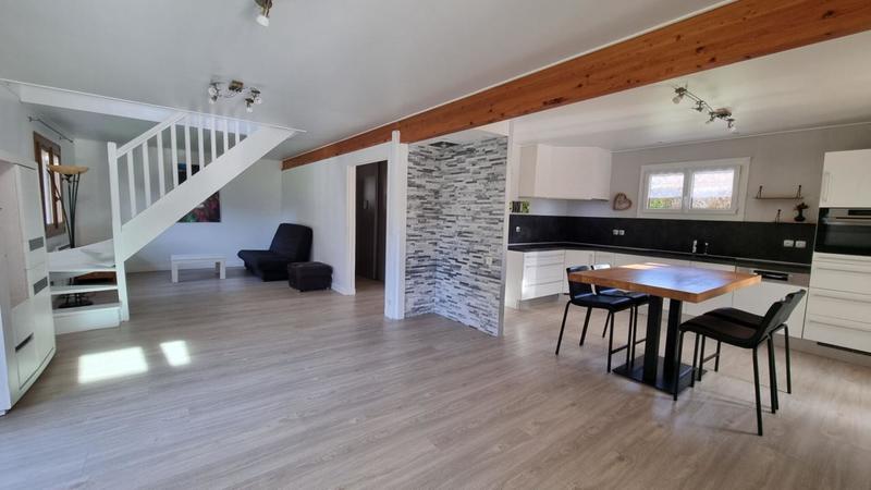 Maison - 153 m² - 6 pièces