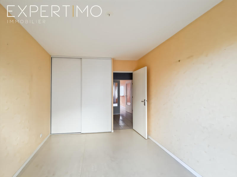 Appartement - 83 m² - 4 pièces