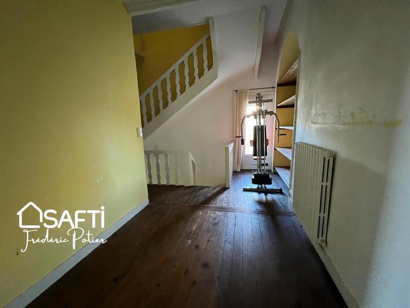 Maison - 240 m² - 7 pièces