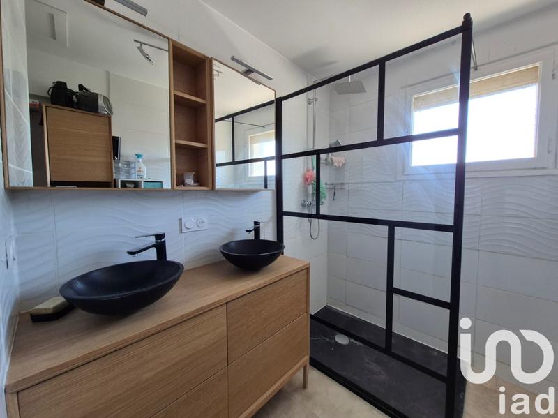 Maison - 104 m² - 4 pièces