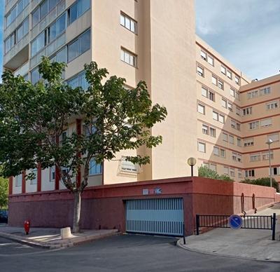 Parking / Garage - 9 m²