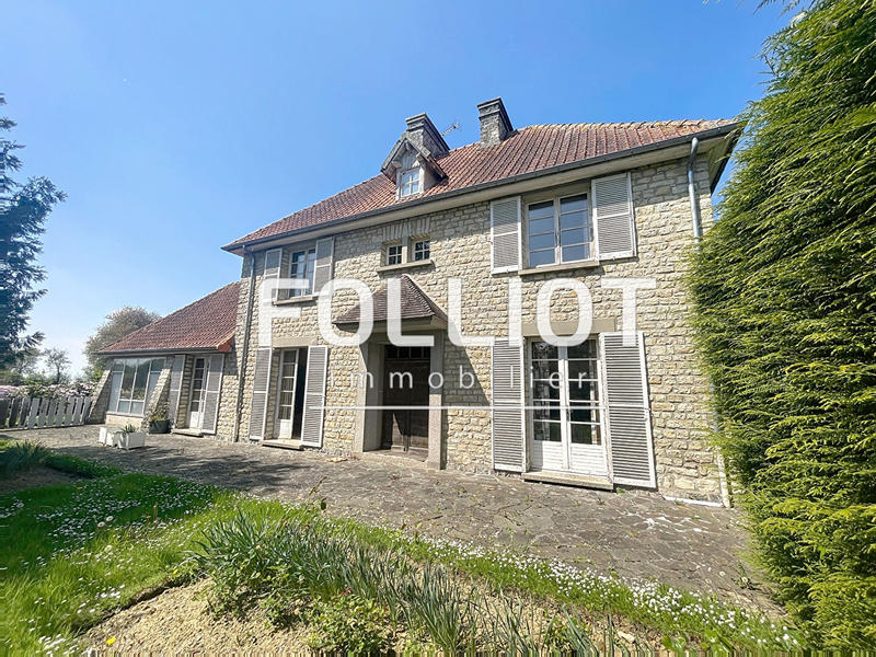 Maison - 151 m² - 6 pièces