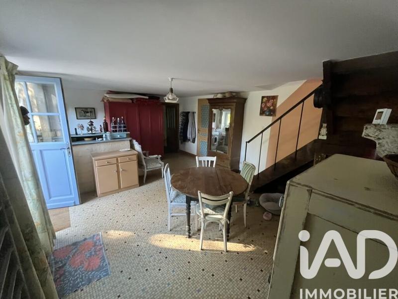 Maison - 350 m² - 6 pièces