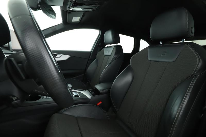 Audi A4 Avant 2.0 Tfsi Ultra s line s tronic 190 ch