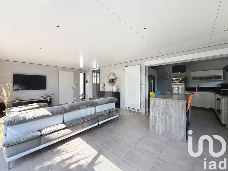 Maison - 172 m² - 8 pièces