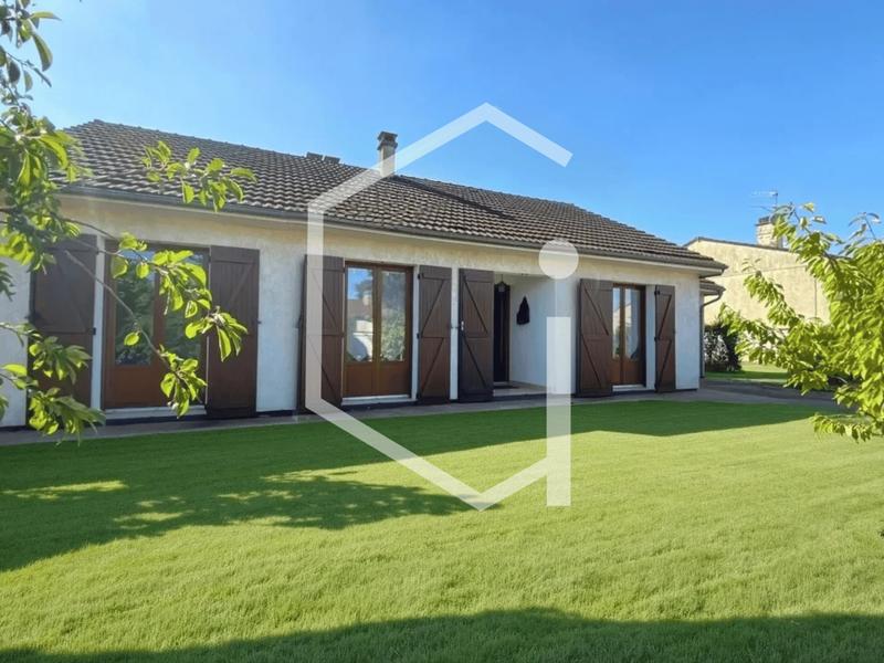 Maison - 90 m² - 4 pièces