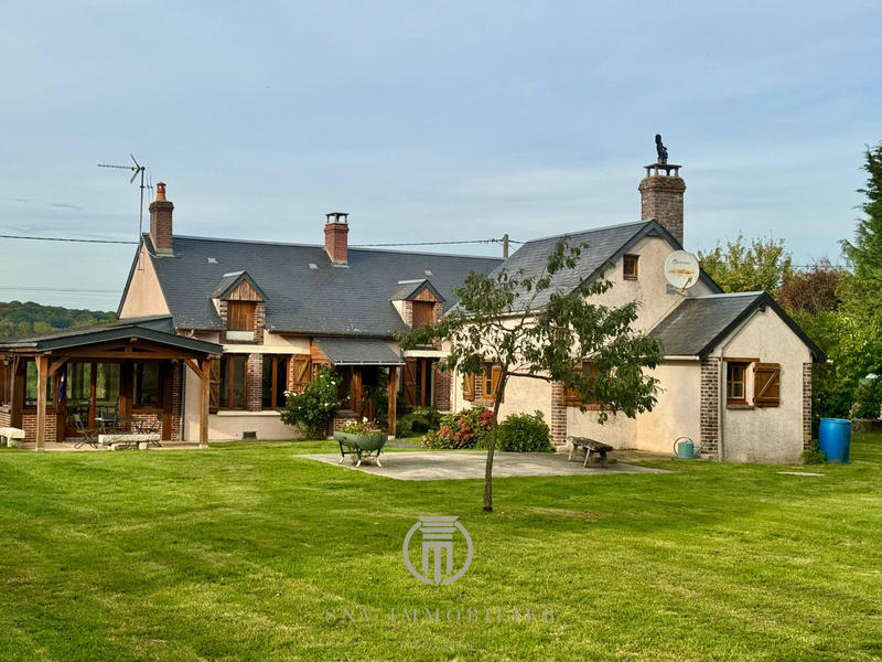 Maison - 170 m² - 7 pièces