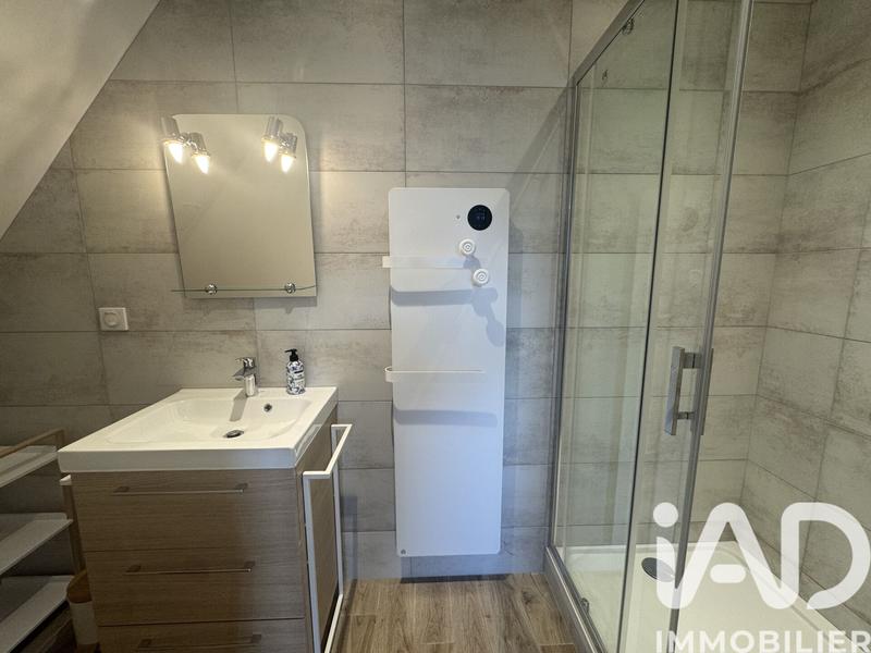 Maison - 262 m² - 7 pièces