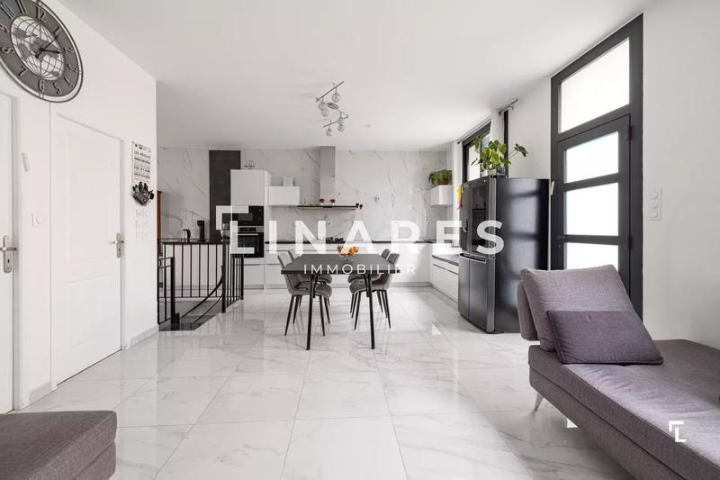 Maison - 117 m² - 5 pièces