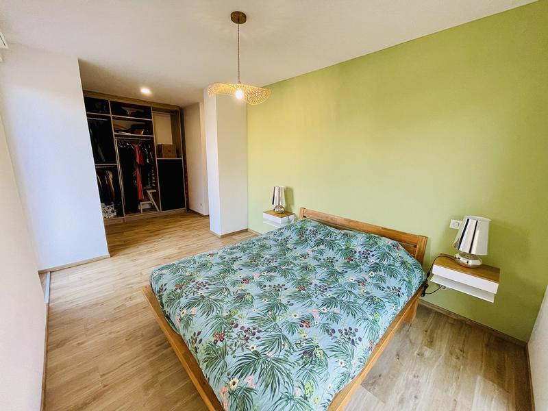 Appartement - 107 m² - 4 pièces