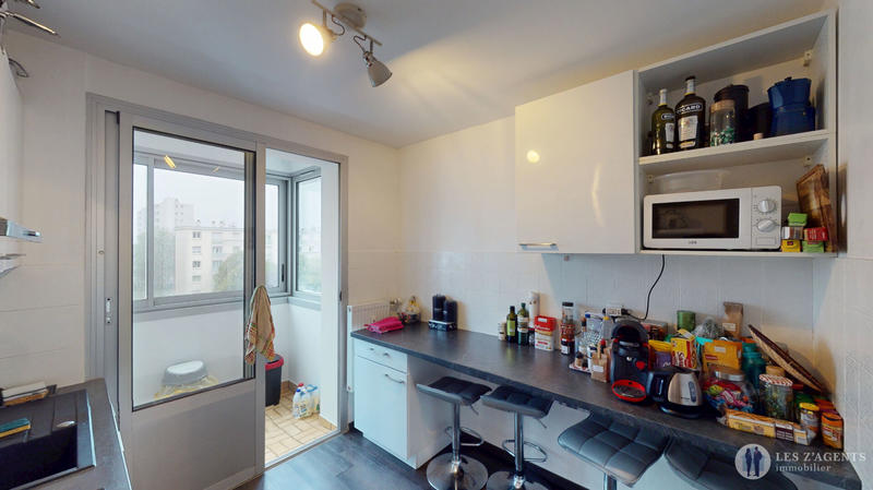 Appartement - 61 m² - 4 pièces