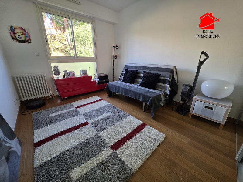 Appartement - 103 m² - 4 pièces