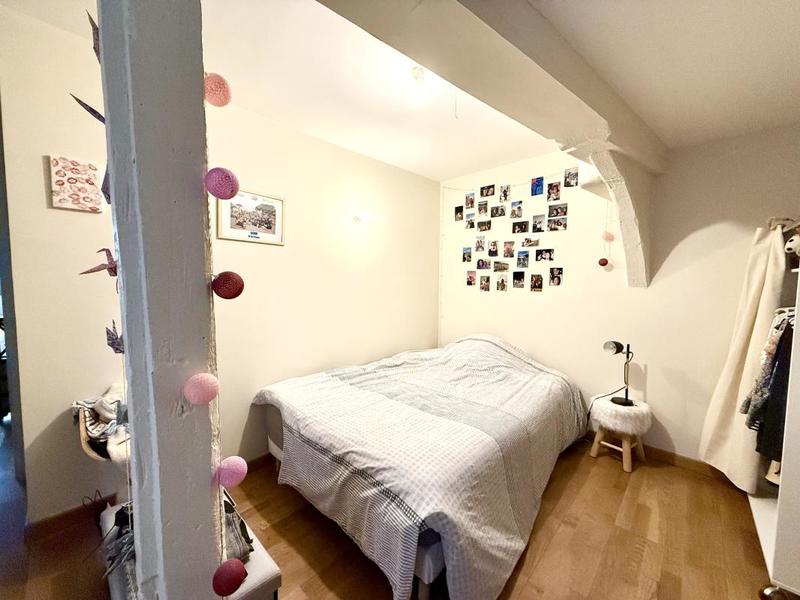 Appartement ancien - 69 m² - 3 pièces