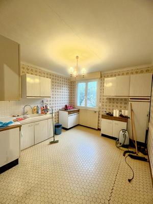 Maison - 143 m² - 6 pièces