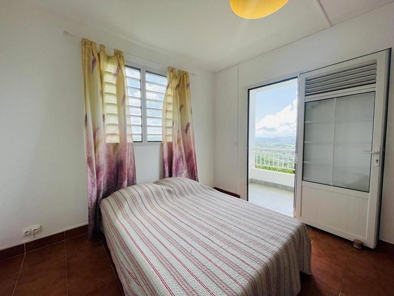 Maison - 360 m² - 10 pièces