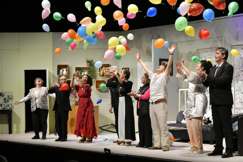 Pièce "Tout baigne"