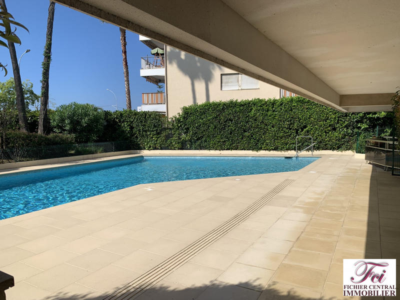 Appartement - 56 m² - 2 pièces