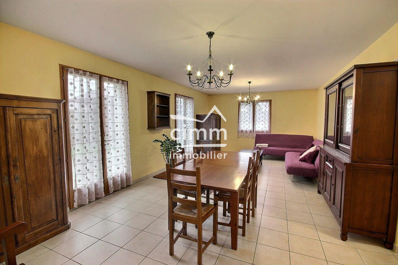 Maison - 135 m² - 5 pièces