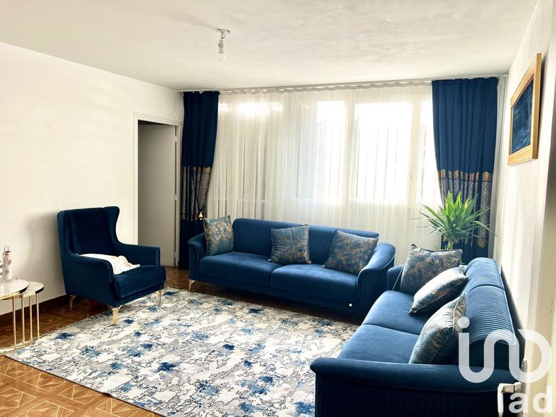 Appartement - 81 m² - 4 pièces