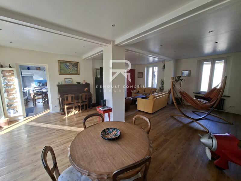 Maison de village - 150 m² - 6 pièces