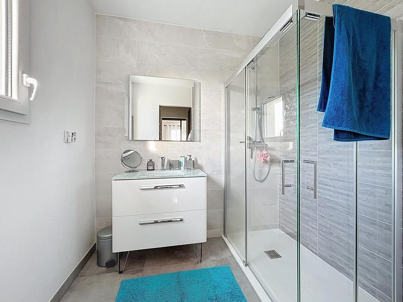 Maison - 108 m² - 4 pièces