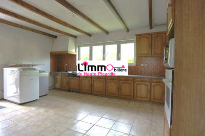 Maison traditionnelle - 153 m² - 6 pièces