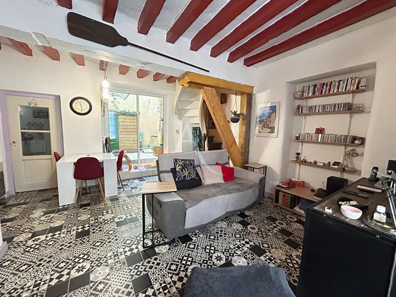 Maison - 93 m² - 4 pièces