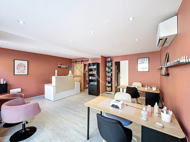 Local commercial - 80 m²