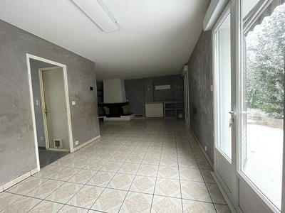 Maison - 106 m² - 4 pièces