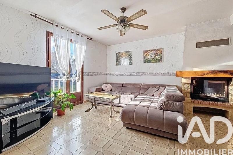 Maison - 122 m² - 6 pièces