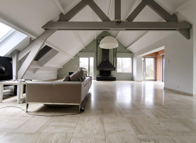 Maison - 210 m² - 6 pièces