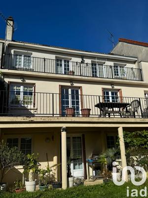 Appartement - 75 m² - 4 pièces