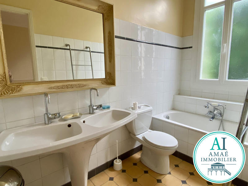 Maison ancienne - 180 m² - 6 pièces