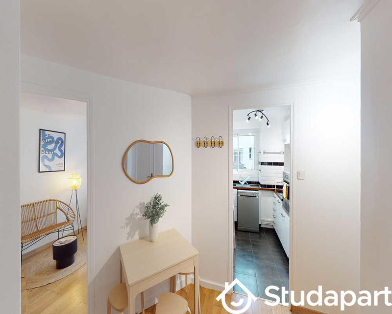 Chambre - 70 m² - 1 pièce