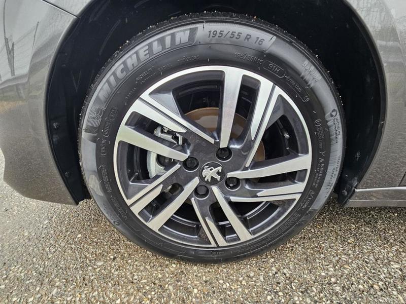 Peugeot 208 II PureTech 100 s&amp;S Allure