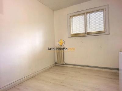 Bureau - 10 m² - 1 pièce