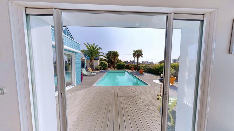 Maison contemporaine - 210 m² - 7 pièces