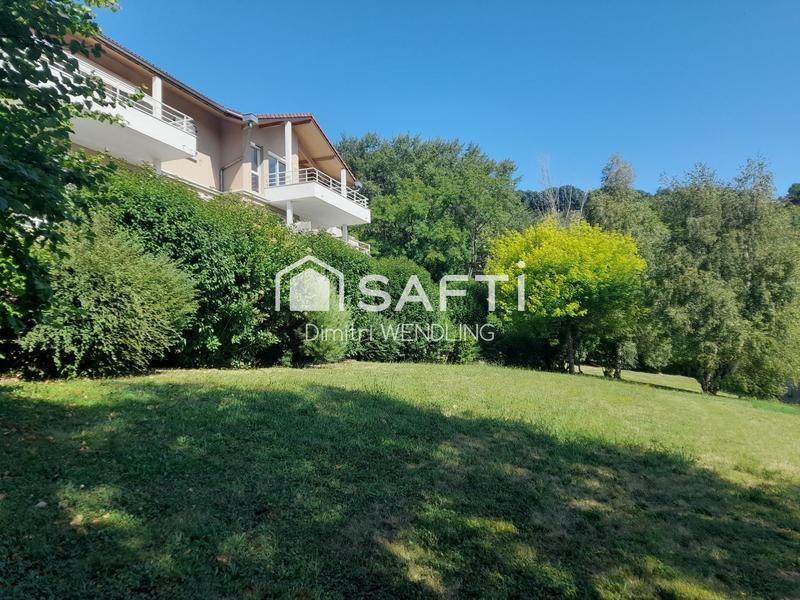 Appartement - 115 m² - 5 pièces