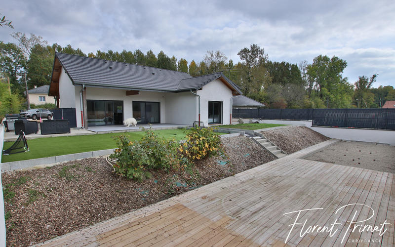 Maison - 107 m² - 5 pièces