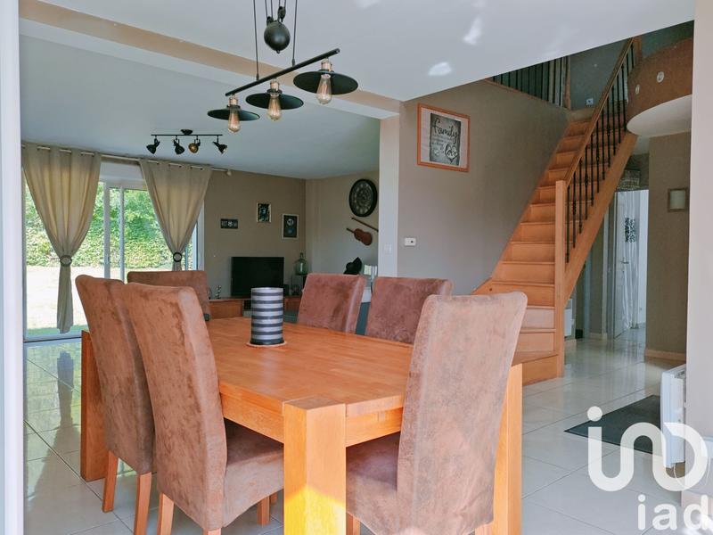 Maison - 140 m² - 6 pièces