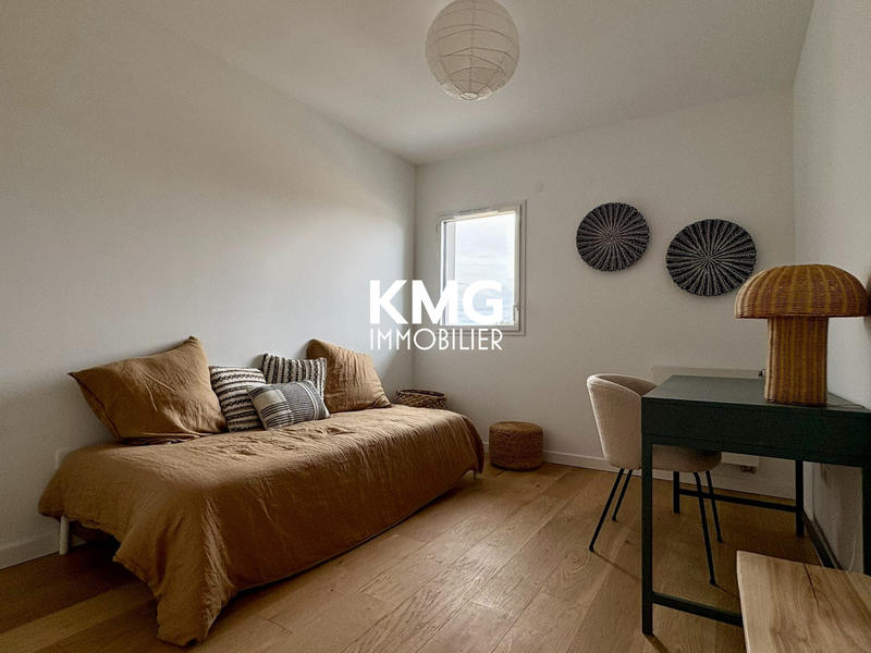 Appartement - 96 m² - 4 pièces