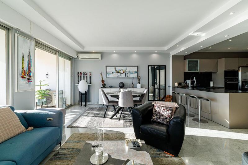 Appartement - 79 m² - 3 pièces