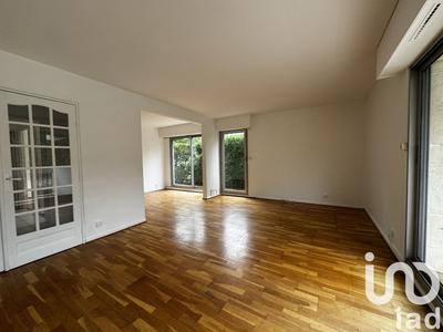 Appartement - 77 m² - 4 pièces