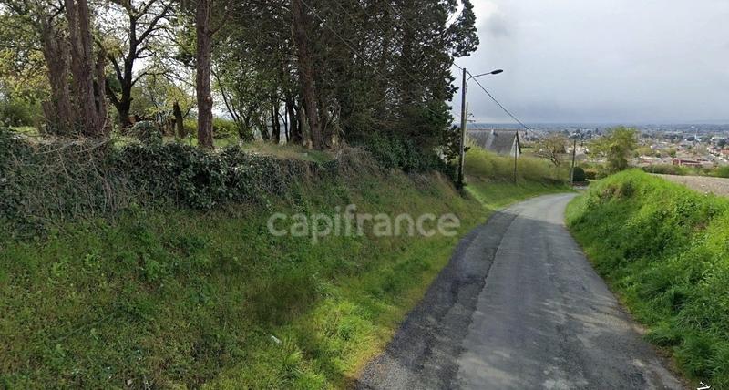 Terrain constructible - 3 840 m²