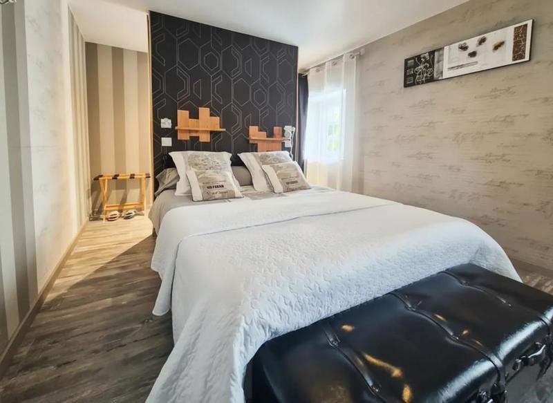 Maison - 280 m² - 7 pièces