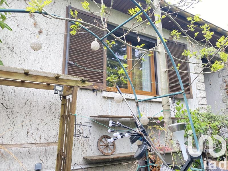 Maison - 100 m² - 6 pièces