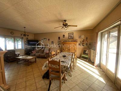 Maison de ville - 136 m² - 6 pièces