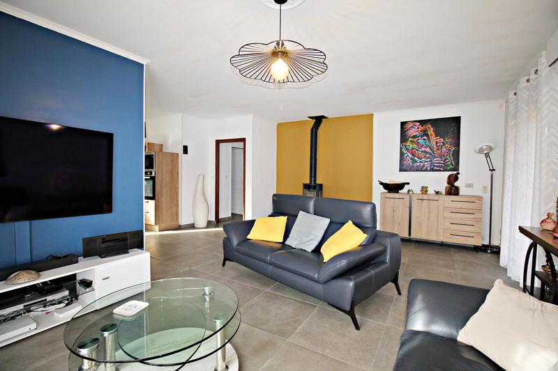 Maison - 96 m² - 4 pièces