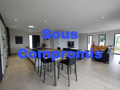 Propriété - 120 m² - 4 pièces
