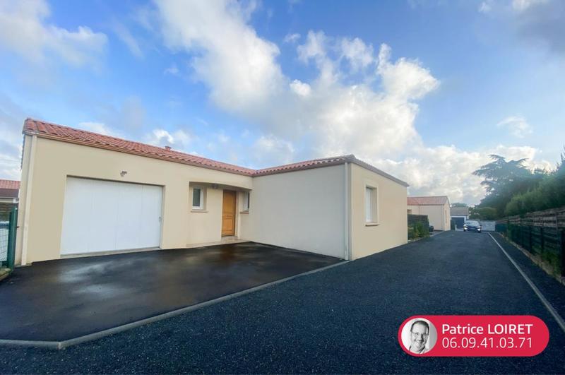 Maison - 90 m² - 4 pièces